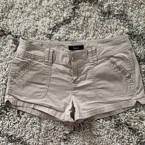 Express khaki shorts